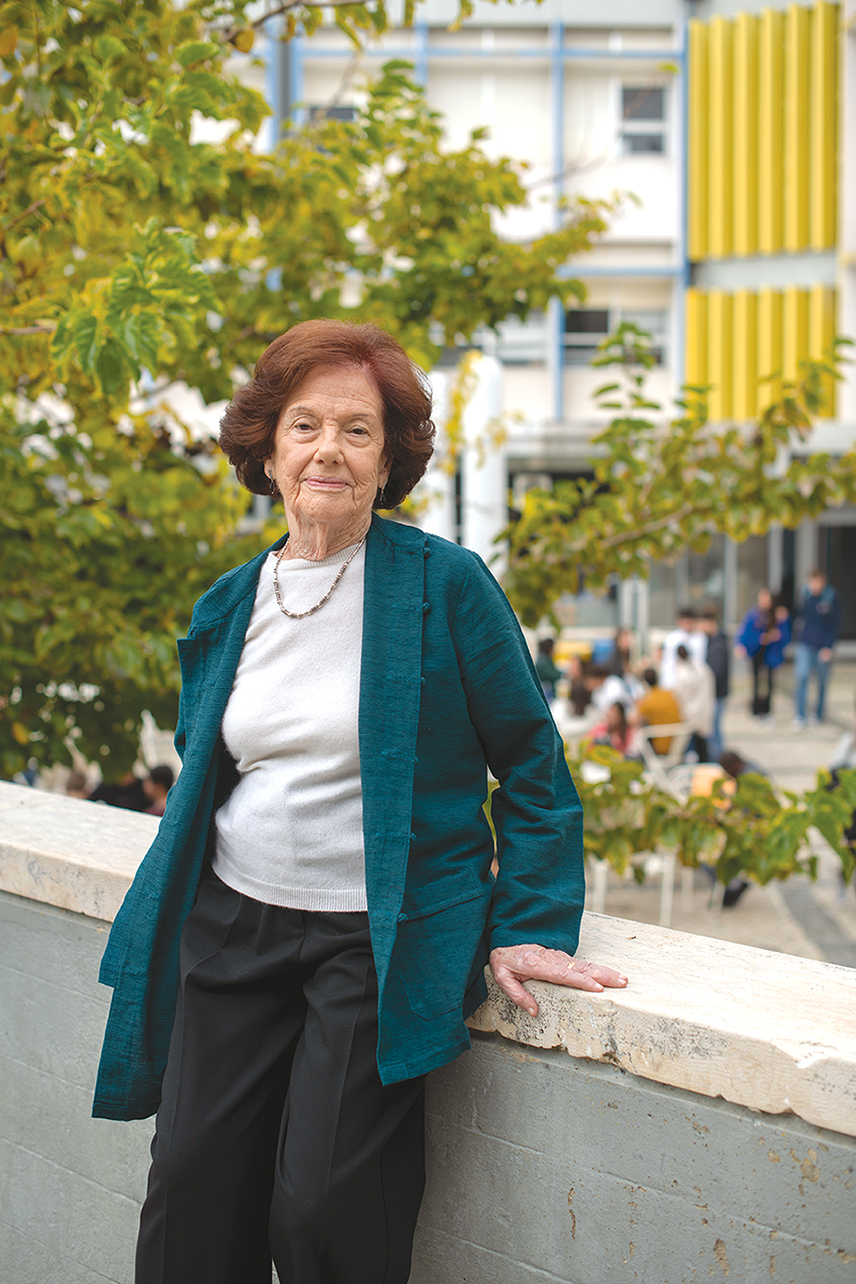 Miriam Halpern Pereira